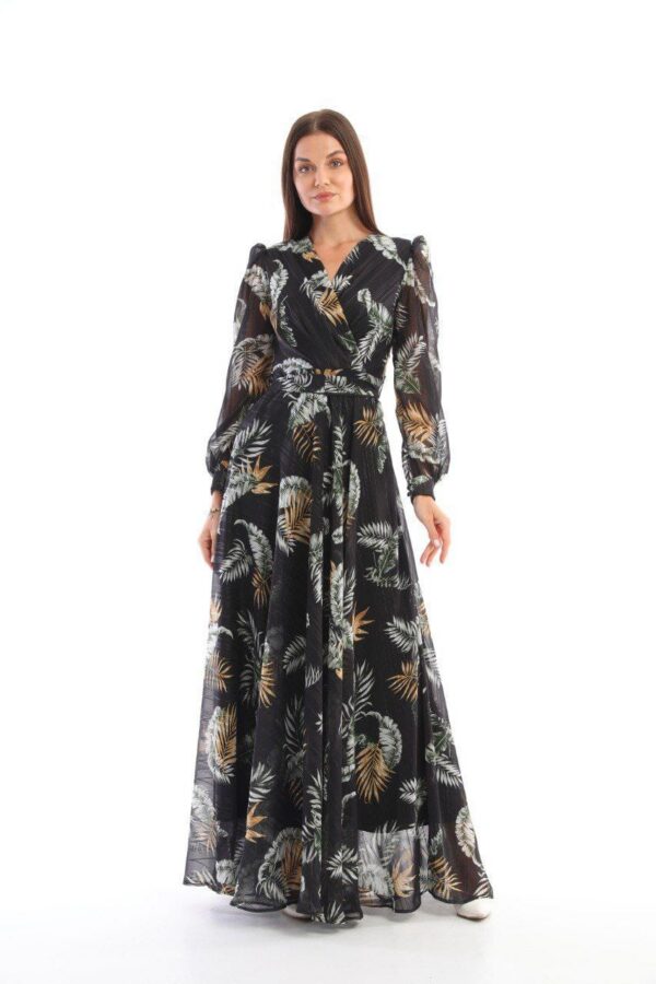 WhatsApp Image 2022-11-22 at 9.44.28 PM (2) Black and Gold Beautiful Unique Pattern Dress